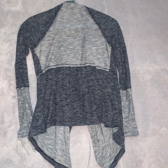 Cardigan - Picture 2 of 3